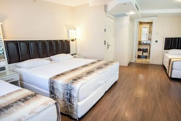 Comfort Dört Kişilik Oda