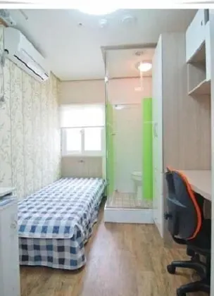 Oda, Sadece kadınlar için (Clean and Comfortable)