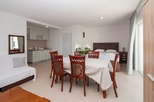 Comfort Apart Daire, 1 Yatak Odası, Balkon, Kısmi Deniz Manzaralı