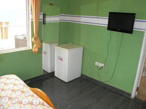 Deluxe Büyük Yataklı Tek Kişilik Oda, 1 Yatak Odası, Bahçe Manzaralı