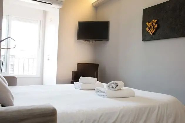 Apart Daire, 1 Çift Kişilik Yatak ve Çekyat
