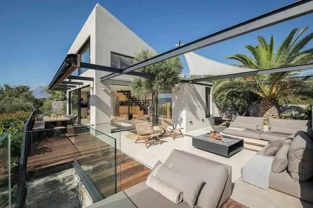 Villa, 2 Yatak Odası, Deniz Manzaralı, Denize Sıfır