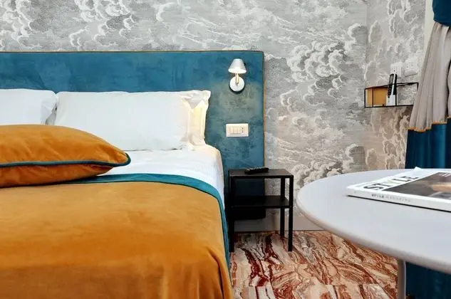 Superior Tek Büyük Yataklı Oda