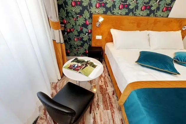 Superior Tek Büyük Yataklı Oda