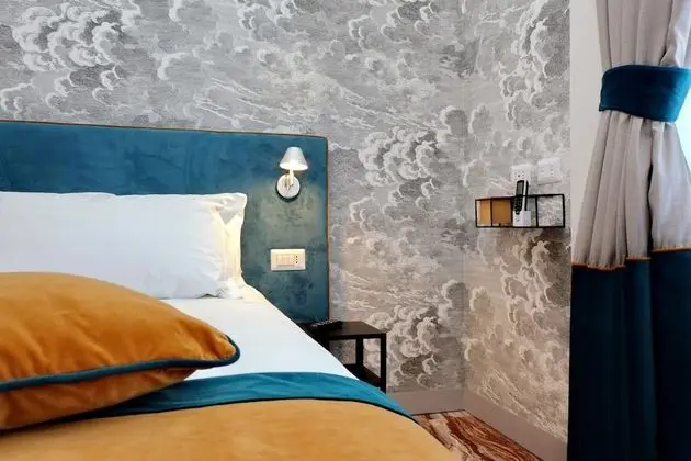 Superior Tek Büyük Yataklı Oda