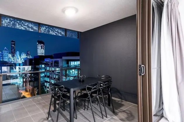 Executive Apart Daire, 2 Yatak Odası, Balkon (City Facing)