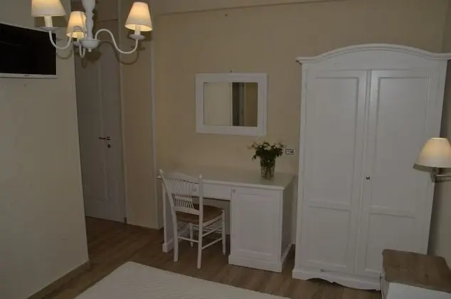 Tek Büyük Yataklı Oda