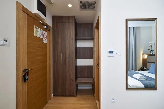 Tek Büyük veya İki Ayrı Yataklı Oda
