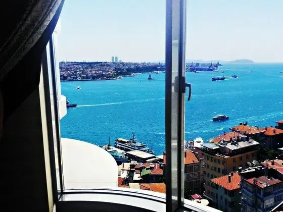 Üçlü Partial Sea View