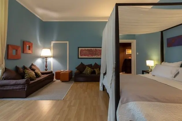 Junior Stüdyo Süit