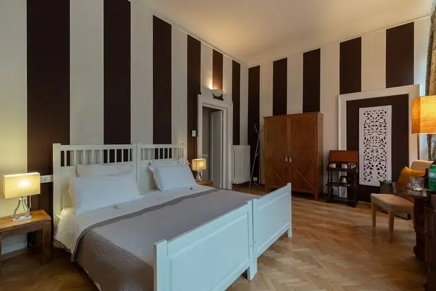 Superior Tek Büyük Yataklı Oda