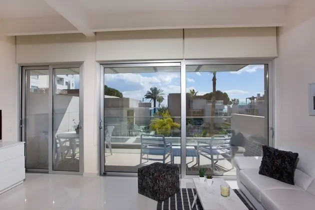 Exclusive Apart Daire, Havuz Manzaralı