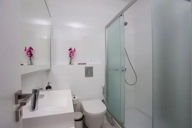Exclusive Apart Daire, Havuz Manzaralı