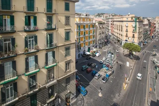 Classic Tek Büyük Yataklı Oda