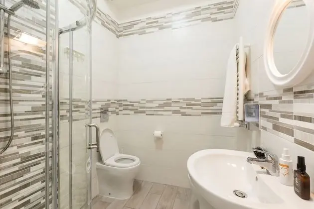 Classic Tek Büyük Yataklı Oda