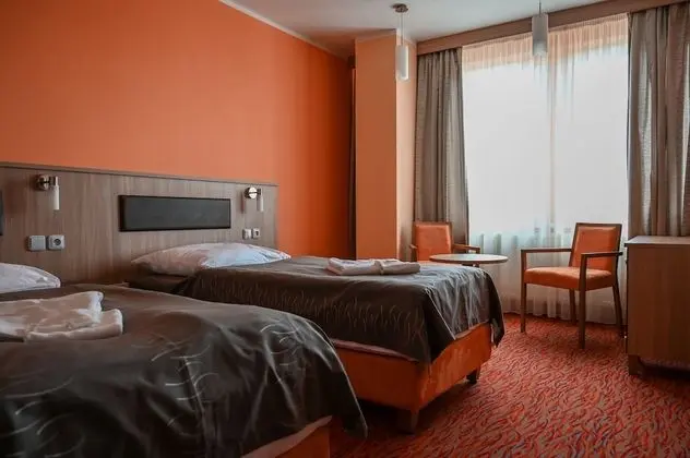 Comfort Tek Büyük veya İki Ayrı Yataklı Oda