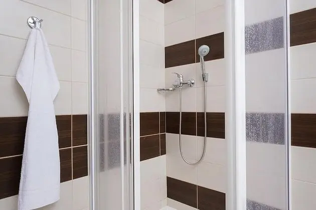 Comfort Tek Büyük veya İki Ayrı Yataklı Oda