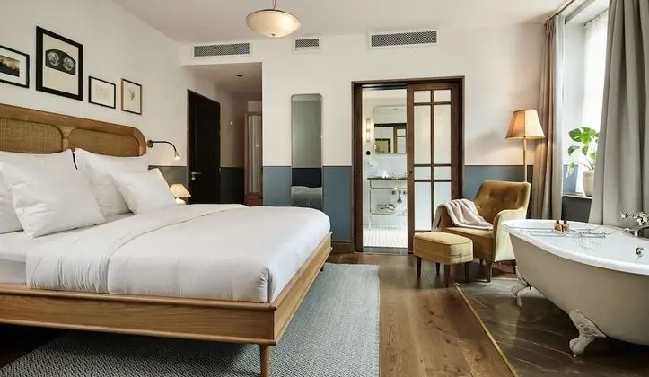 Sanders Suite