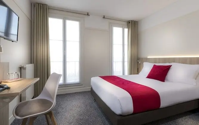Comfort Tek Büyük veya İki Ayrı Yataklı Oda