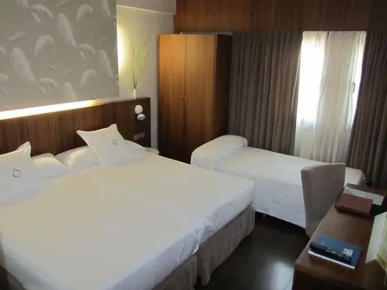 Tek Büyük Yataklı Oda (with extra bed)