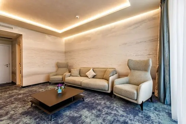 Senior Süit, Teras, Deniz Manzaralı