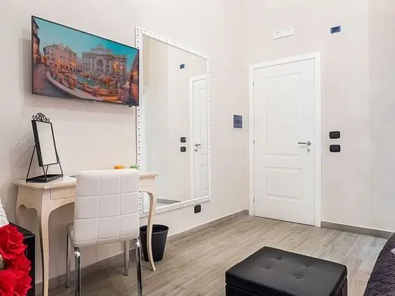 Standard Tek Büyük veya İki Ayrı Yataklı Oda