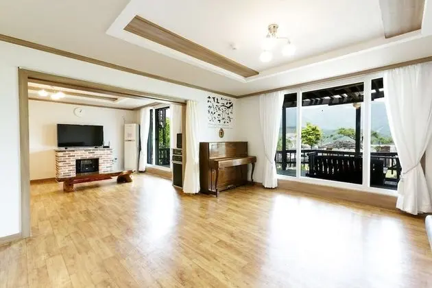 Daire (Ruby, Max 7 People)