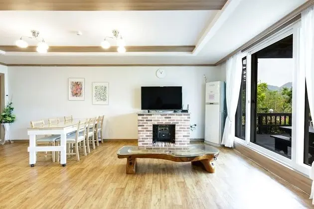 Daire (Ruby, Max 7 People)