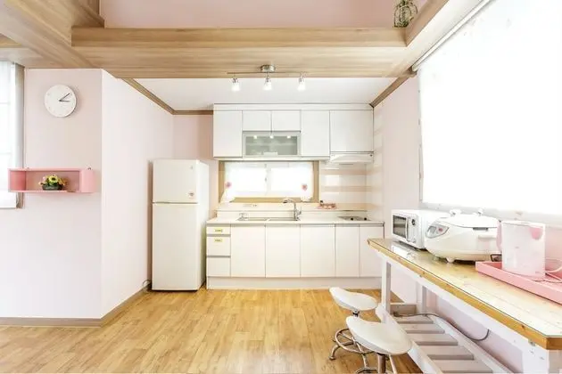 Dubleks (Pink Topaz, Max 5 People)