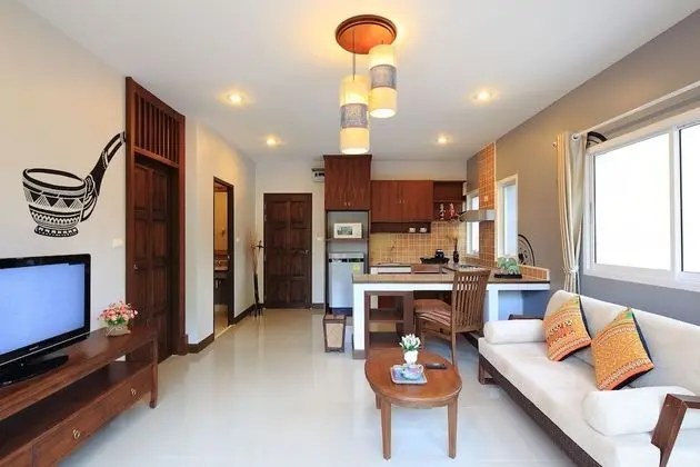 One Bedroom Grand Suite with Balcony