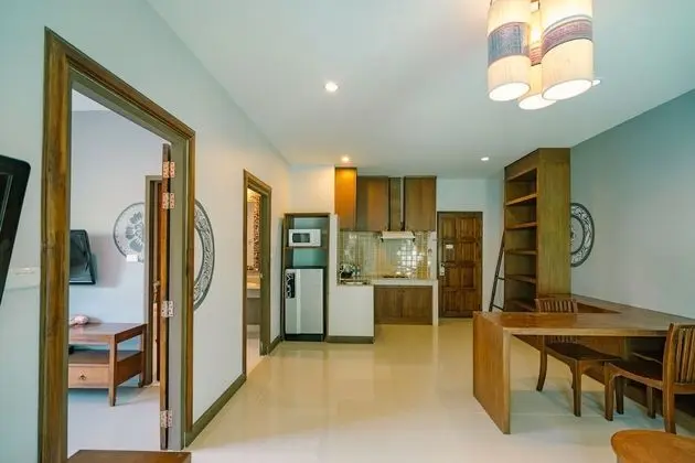 One Bedroom Grand Suite with Balcony