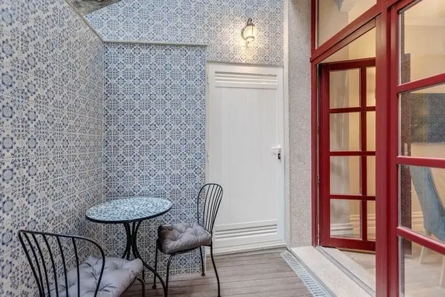 Stüdyo, Teras (Groundfloor)
