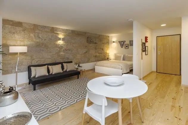 Standard Stüdyo, Şehir Manzaralı