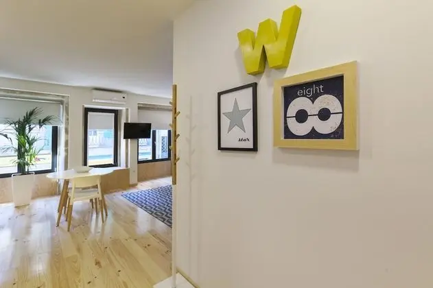 Standard Stüdyo, Şehir Manzaralı