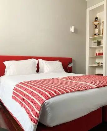 Stüdyo (Corujeira)