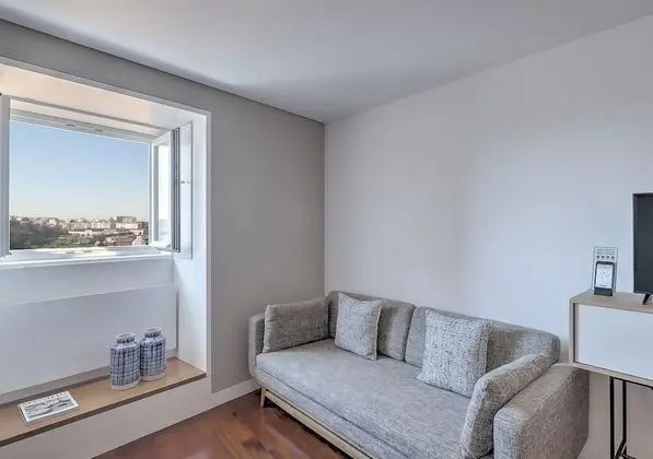 Classic Stüdyo, Nehir Manzaralı