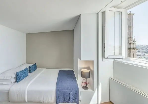 Superior Stüdyo, Nehir Manzaralı