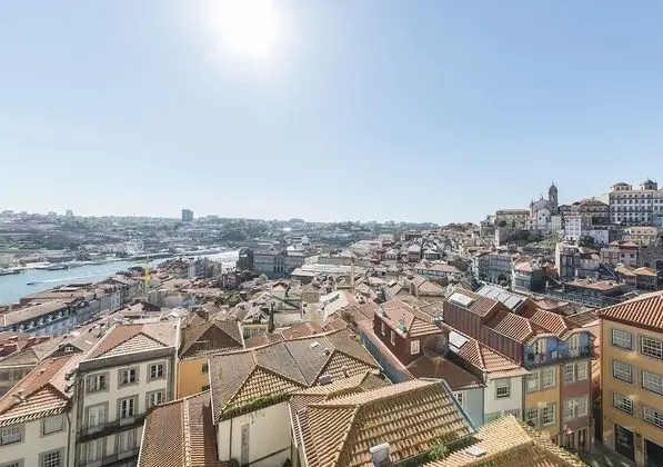 Superior Stüdyo, Nehir Manzaralı