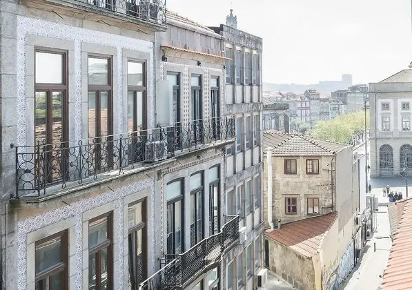 Standard Stüdyo, Şehir Manzaralı