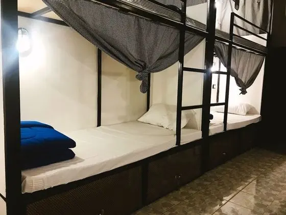 Mixed Shared Dormitory