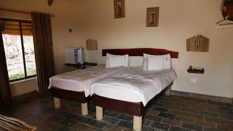 Luxury Oda, 2 Tek Kişilik Yatak, Sigara İçilmez, Zemin Kat