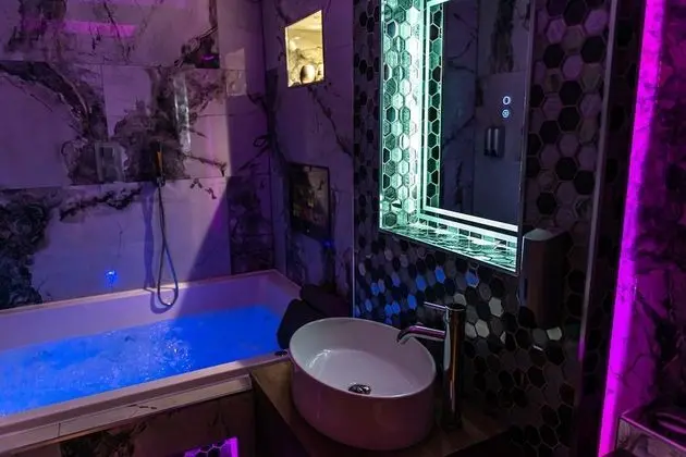 Deluxe Apart Daire, Engellilere Uygun, Özel Banyo (Jacuzzi)