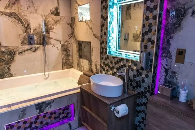 Deluxe Apart Daire, Engellilere Uygun, Özel Banyo (Jacuzzi)