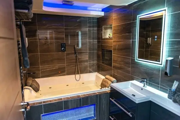 Design Apart Daire, Özel Banyo (Jacuzzi)