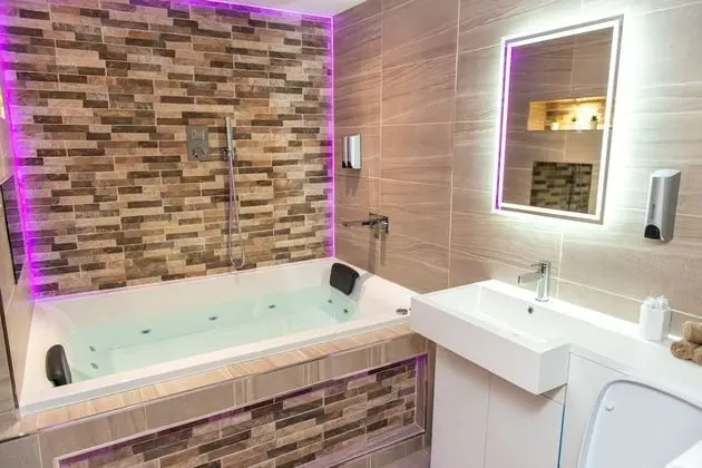Executive Apart Daire, Engellilere Uygun, Özel Banyo (Jacuzzi - Apartment 1)