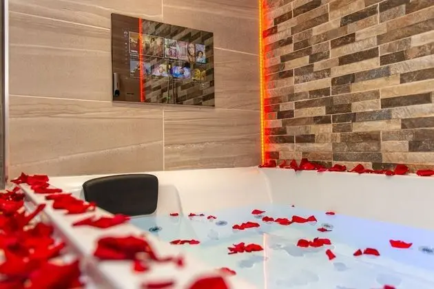 Executive Apart Daire, Engellilere Uygun, Özel Banyo (Jacuzzi - Apartment 1)