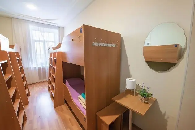 Ortak Ranzalı Oda, Karma Ranzalı Oda