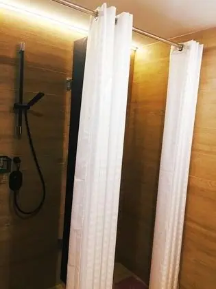 Ortak Ranzalı Oda, Sadece erkekler için