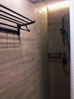 Ortak Ranzalı Oda, Sadece erkekler için