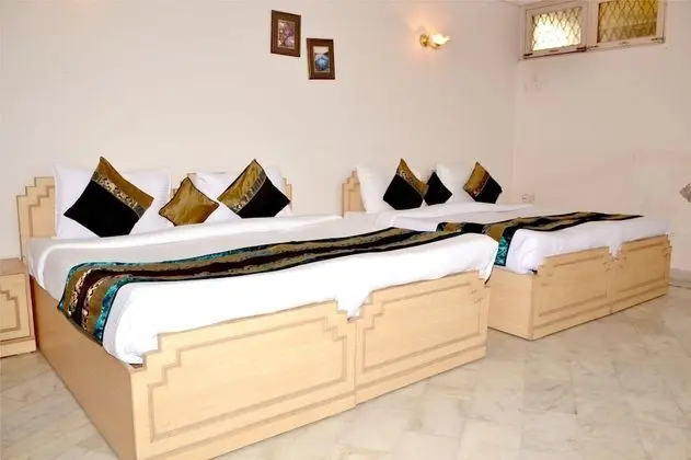 Üç Kişilik Oda, Özel Banyo